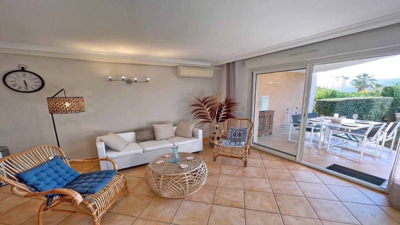 Appartement Les Pins Bleus A8 Sainte-Maxime Dış mekan fotoğraf