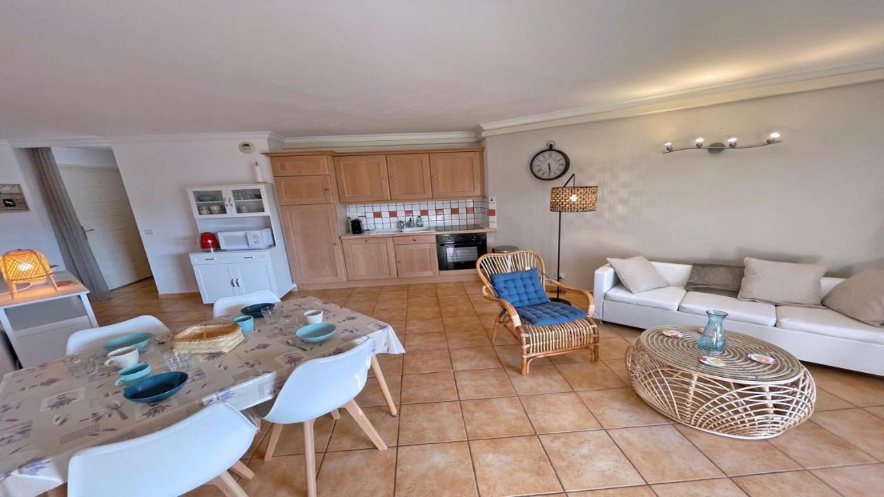 Appartement Les Pins Bleus A8 Sainte-Maxime Dış mekan fotoğraf
