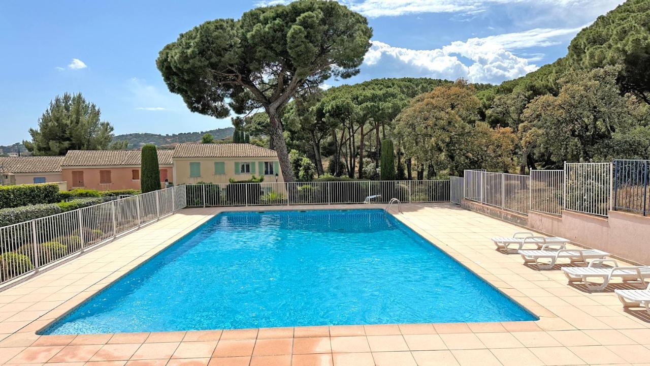 Appartement Les Pins Bleus A8 Sainte-Maxime Dış mekan fotoğraf