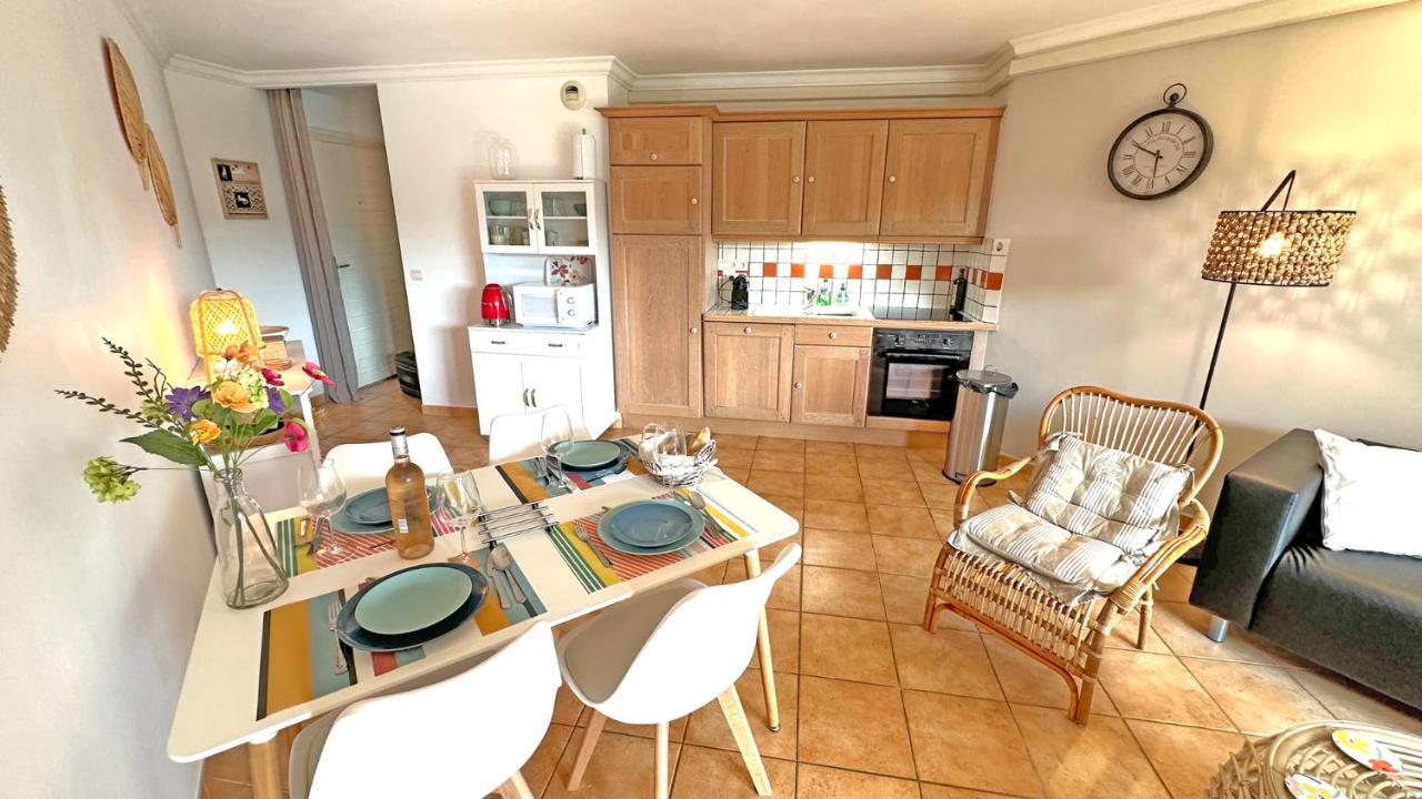 Appartement Les Pins Bleus A8 Sainte-Maxime Dış mekan fotoğraf